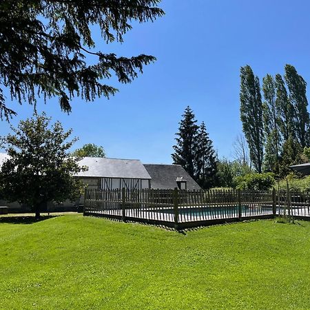 Le Grenier D'Ouilly Au Coeur Du Pays D'Auge - Gite Avec Piscine A 20 Min Des Plages Exterior foto